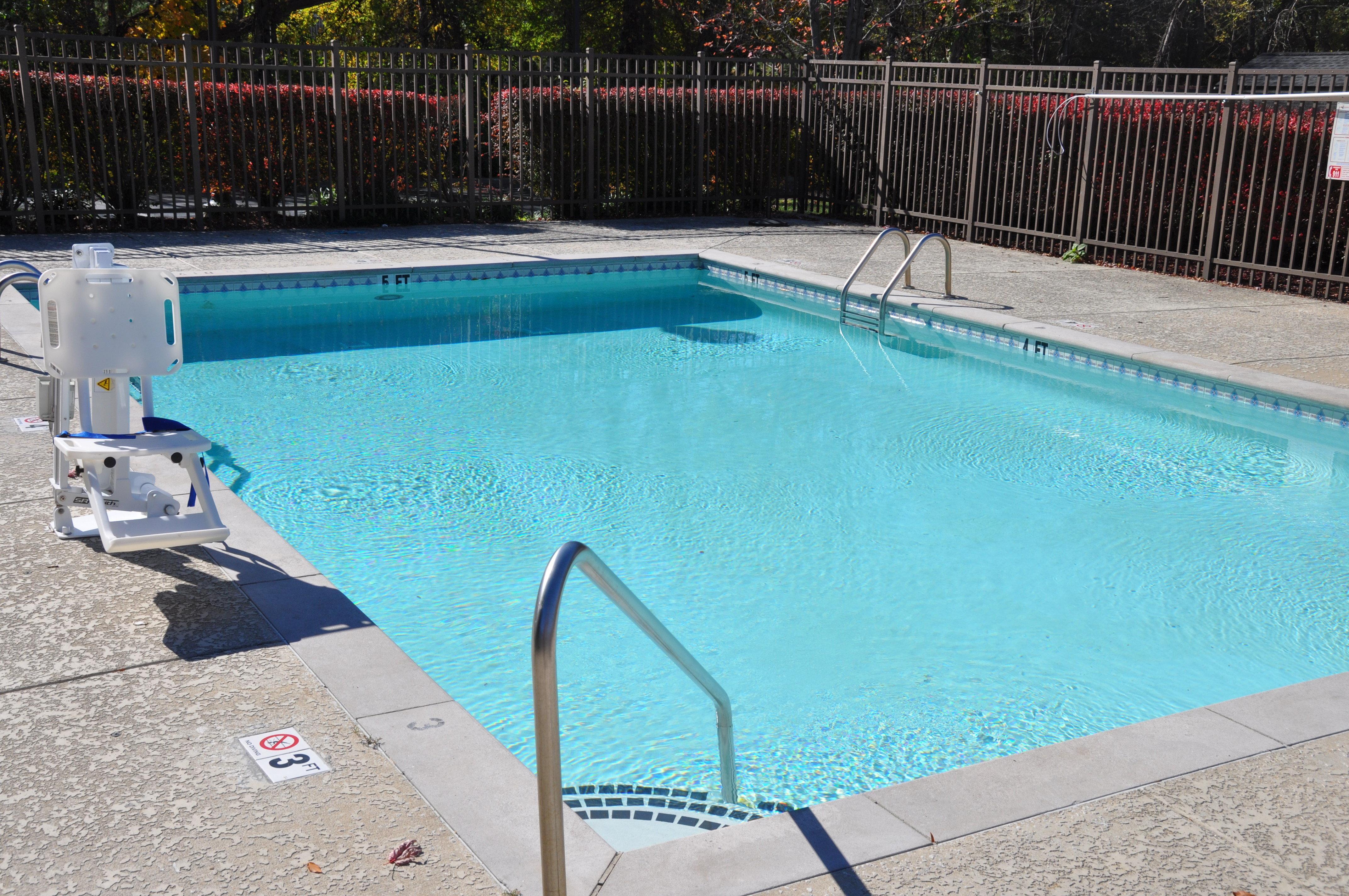 Holiday Inn Express Brentwood-South Cool Springs By Ihg Екстер'єр фото