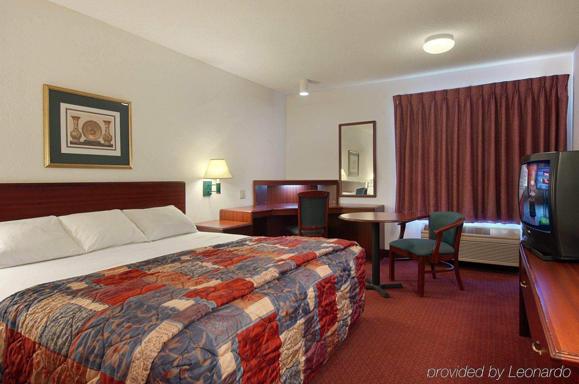 Holiday Inn Express Brentwood-South Cool Springs By Ihg Номер фото